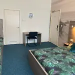 Poseidon Scheveningen Hotell *