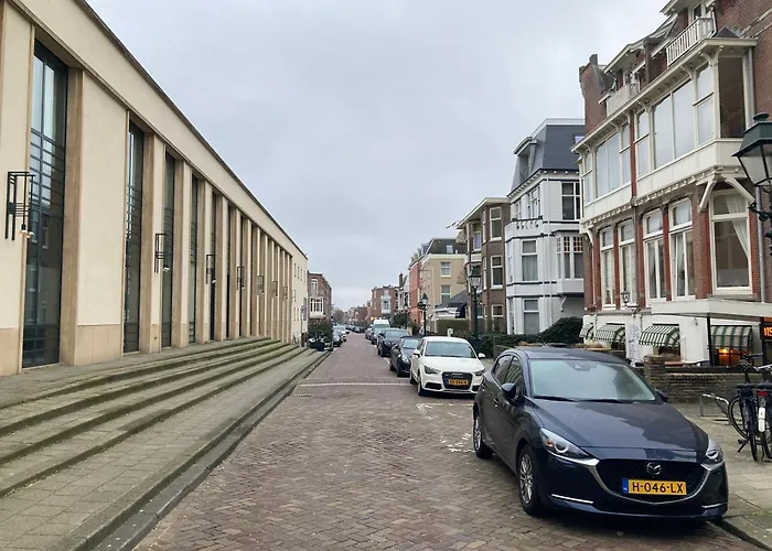 Poseidon Scheveningen Szálloda *